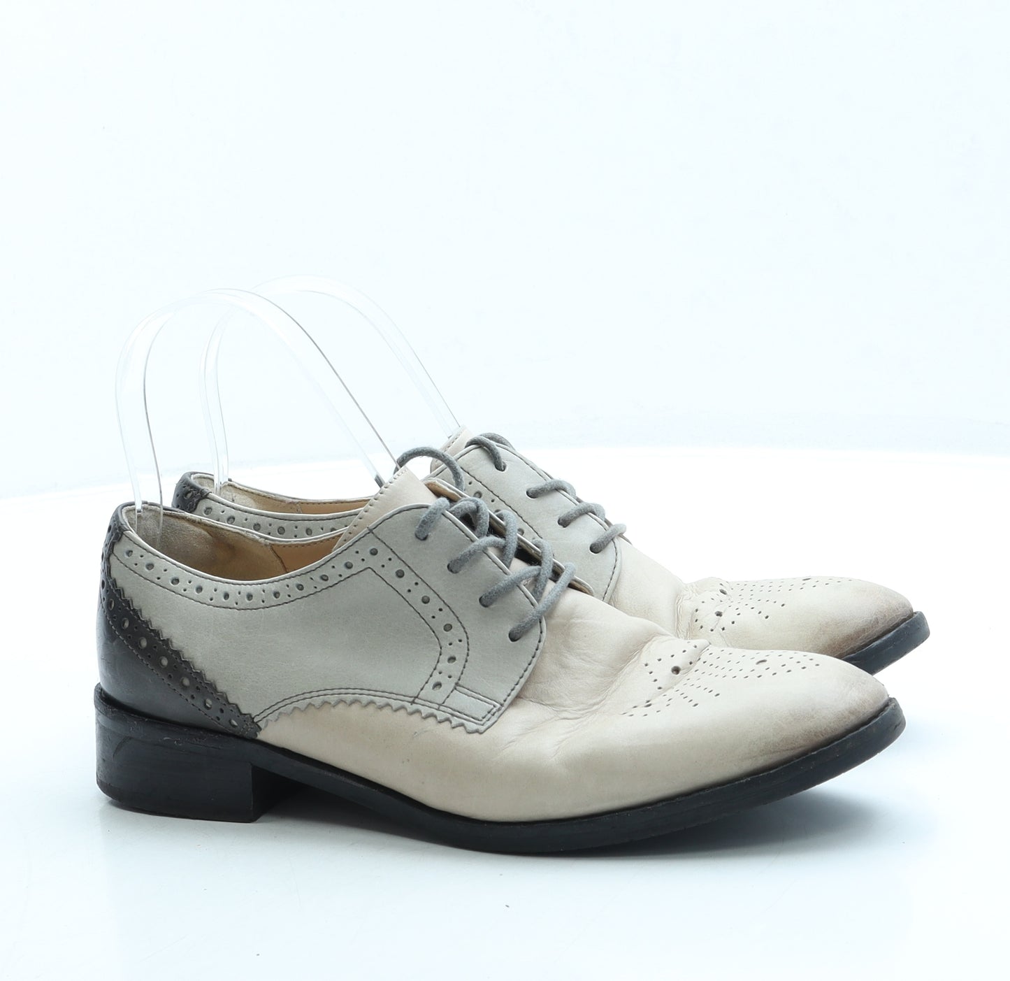 Clarks Womens Beige Leather Flat UK 4.5