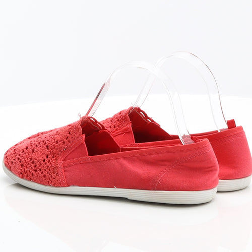 Primark Womens Red Ikat Fabric Flat UK 5 38 US 7