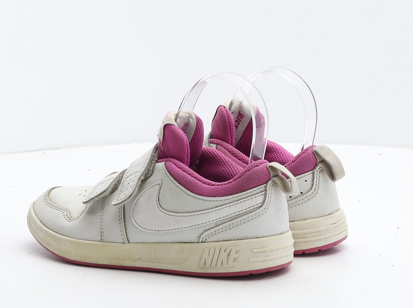 Nike Girls White Leather Trainer UK 1 33