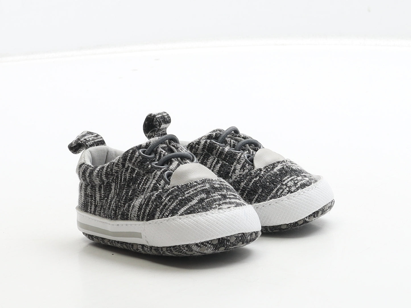 Primark Boys Black Polyester Sneaker Trainer UK 0-6 Months