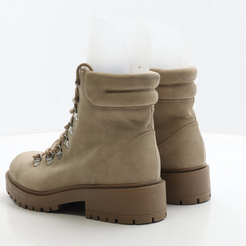Primark Womens Beige Suede Combat Boot UK 6 39
