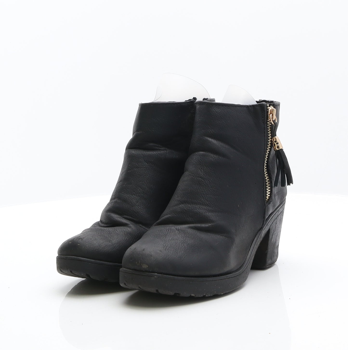 Preworn Womens Black Leather Chelsea Boot UK 4