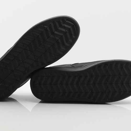 McKenzie Mens Black Synthetic Trainer UK 6