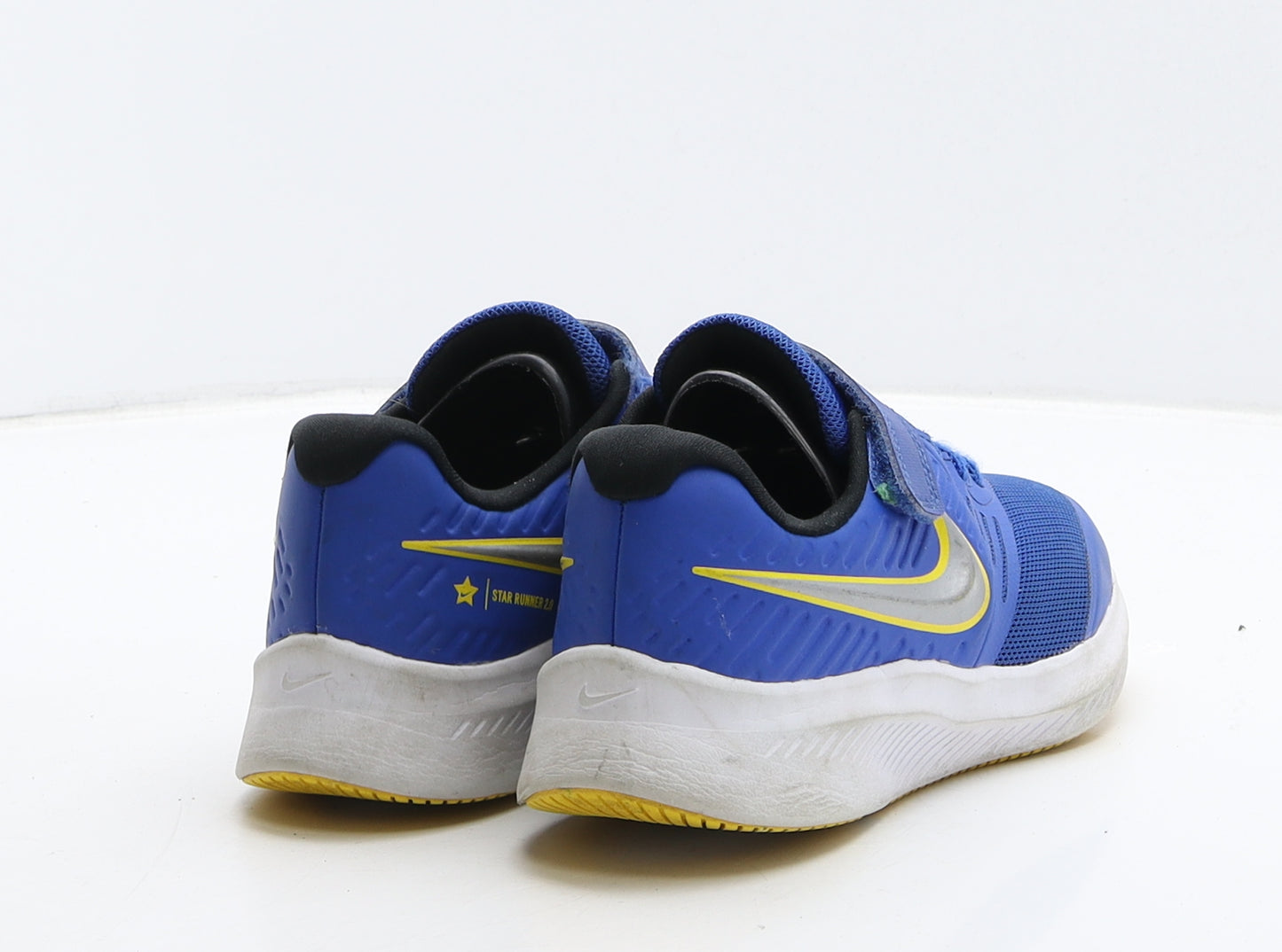 Nike Boys Blue Fabric Trainer UK 12.5 31
