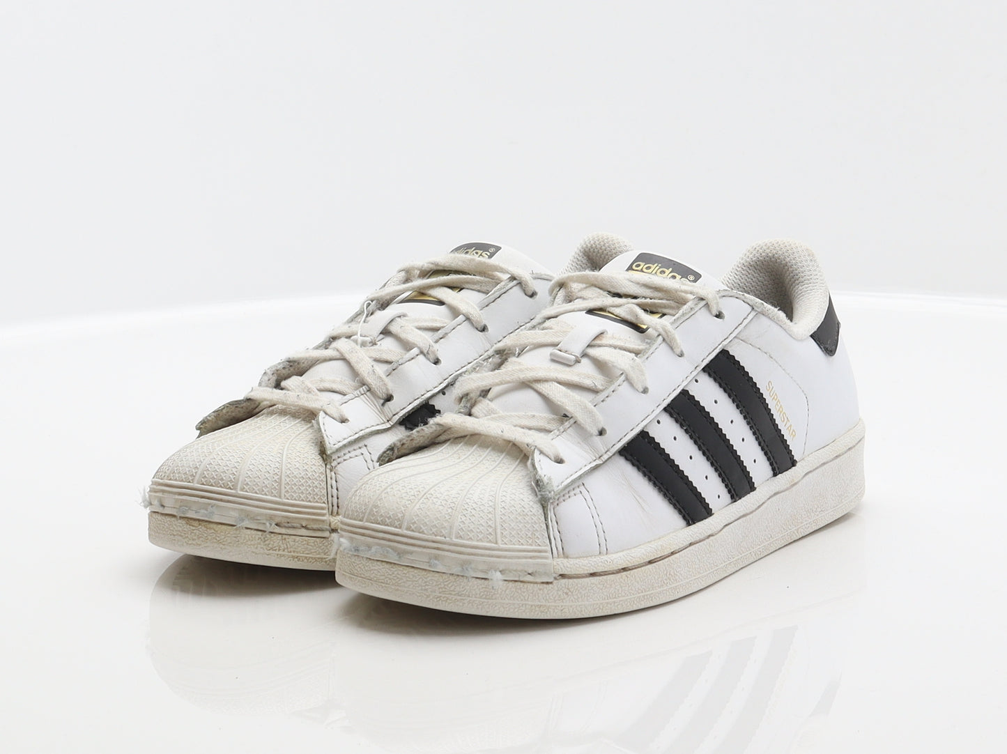 adidas Boys White Striped Synthetic Trainer UK 2 - Superstar