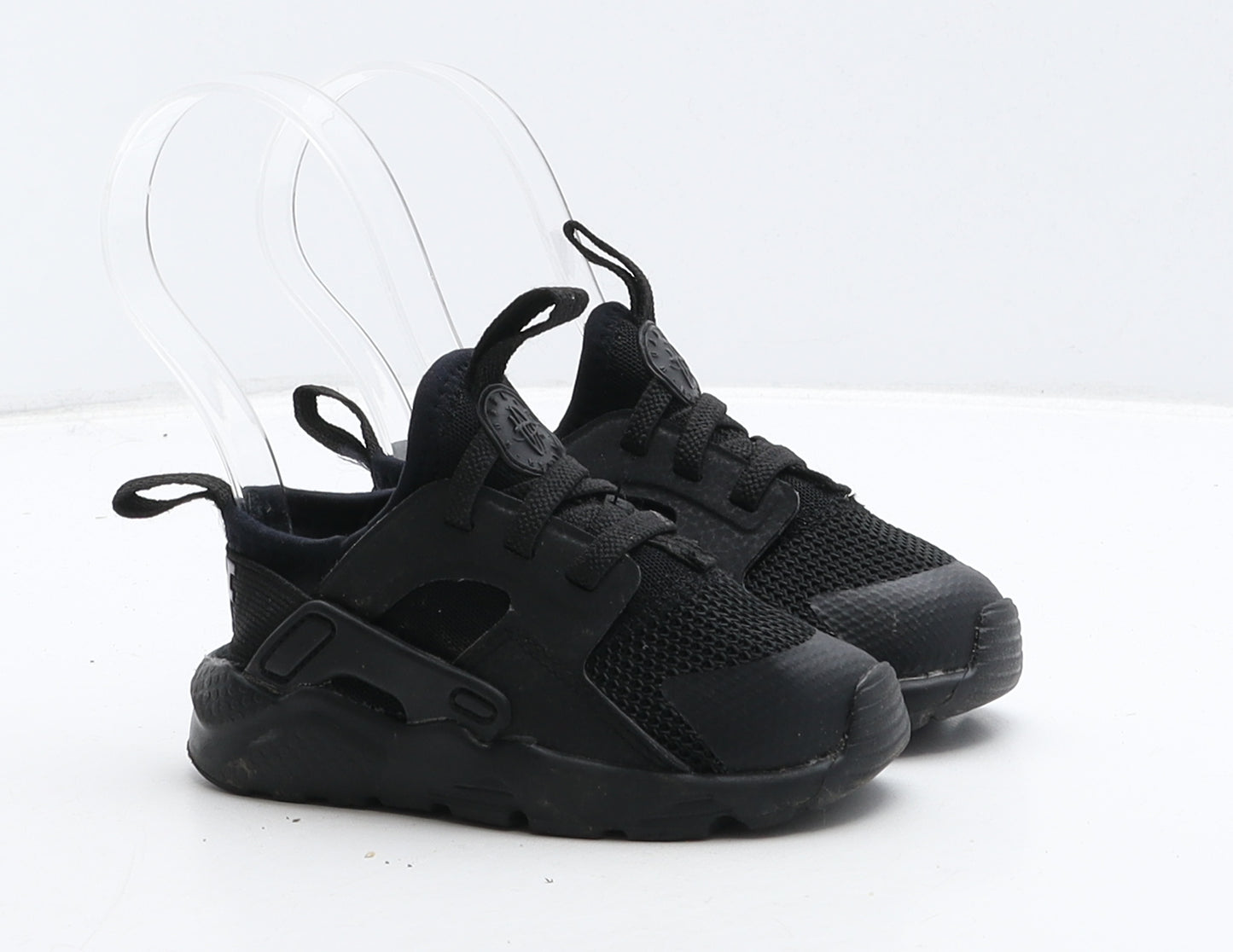 Nike Boys Black Fabric Trainer UK 6.5 23