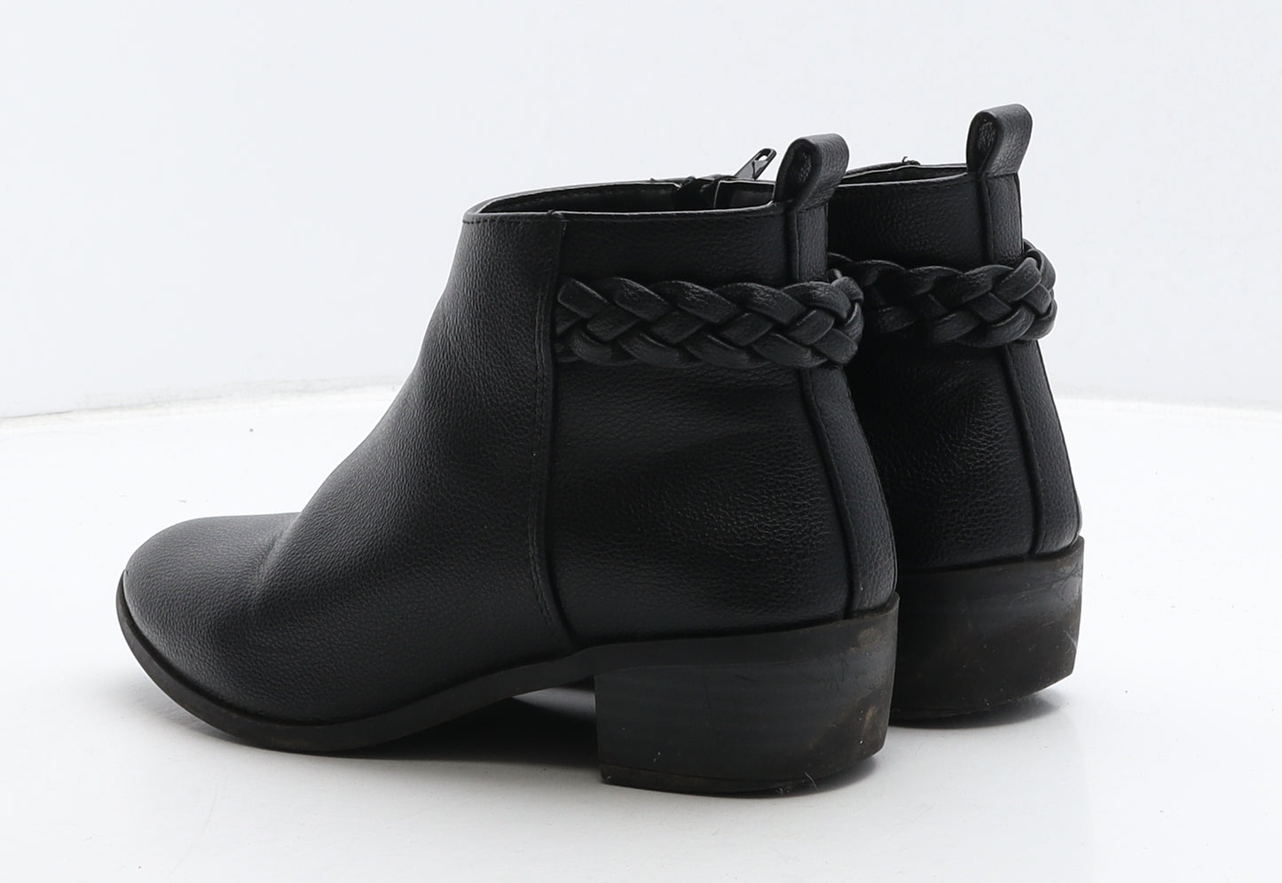 New Look Girls Black Leather Bootie Boot UK 2 35