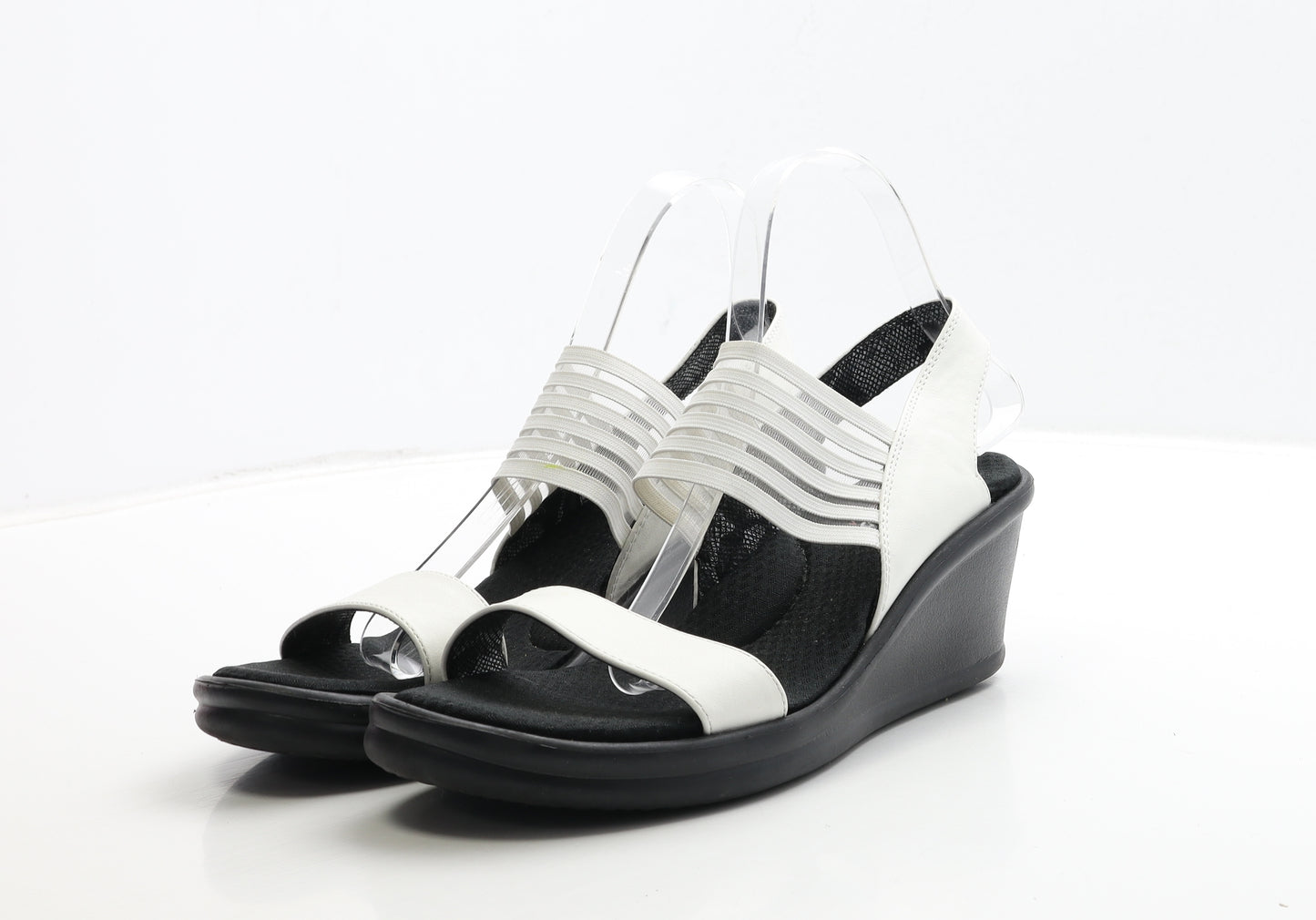 Skechers Womens White Striped Leather Slingback Heel UK 8 US 10