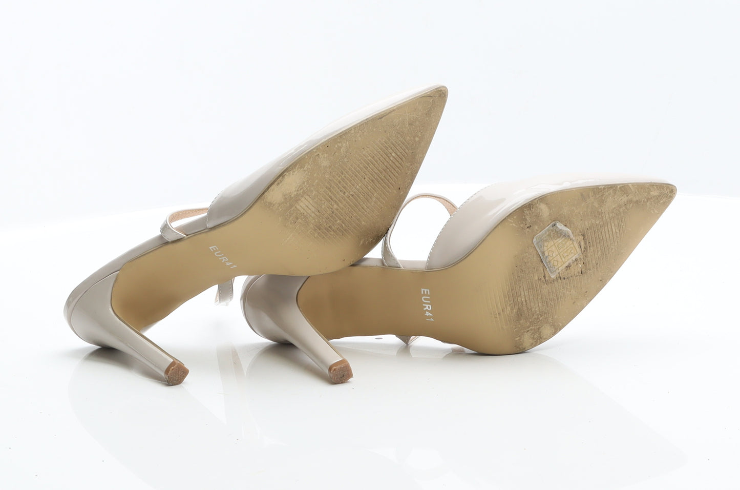 Preworn Womens Beige Patent Leather D'Orsay Heel UK 7.5 41