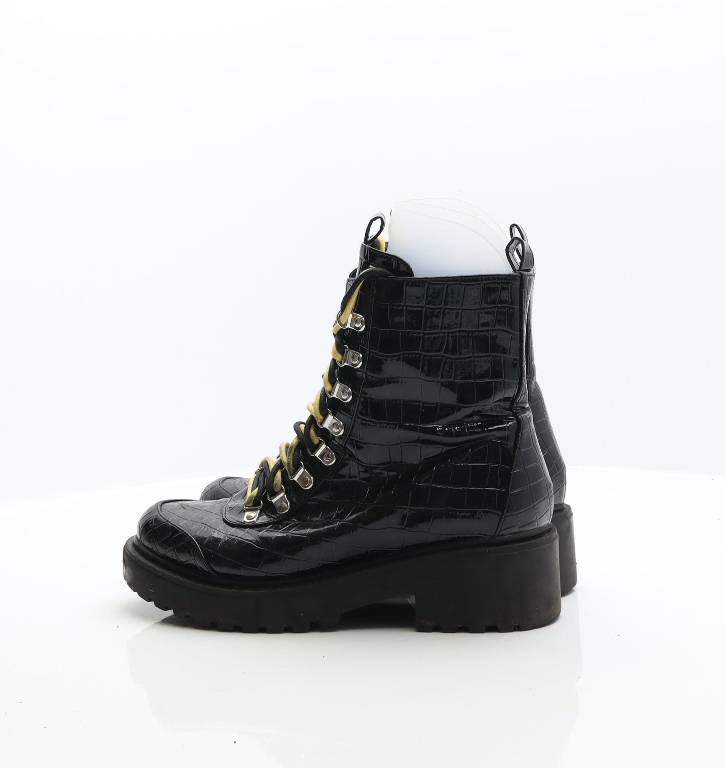 Preworn Womens Black Animal Print Leather Biker Boot UK 8 - Croc Pattern