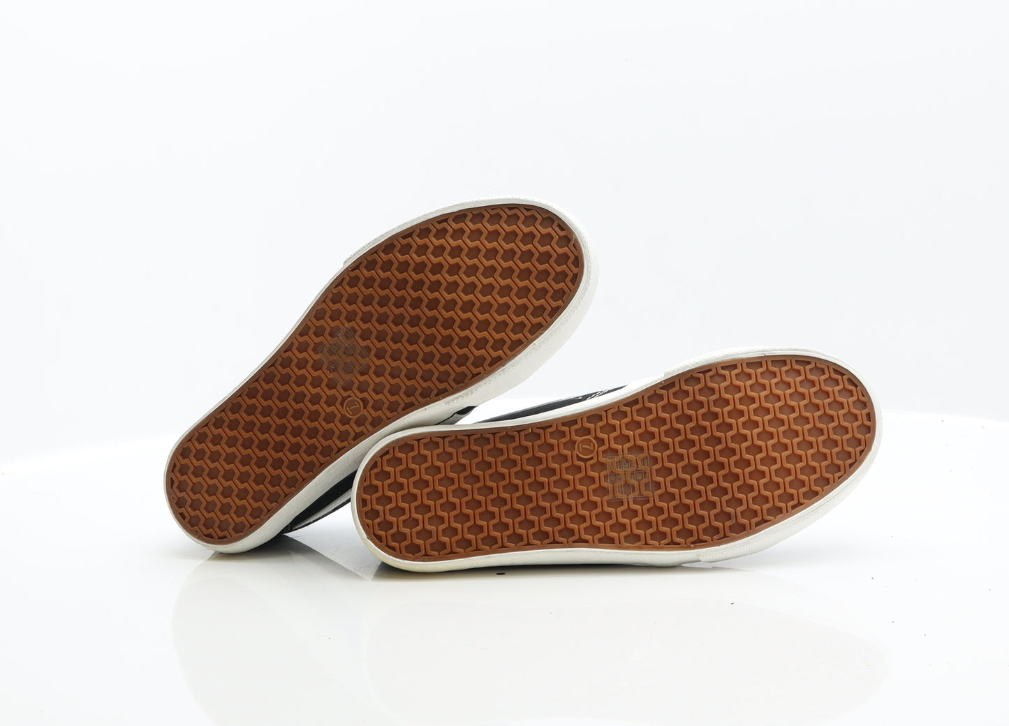 Avenue Mens Black Suede Trainer UK 7