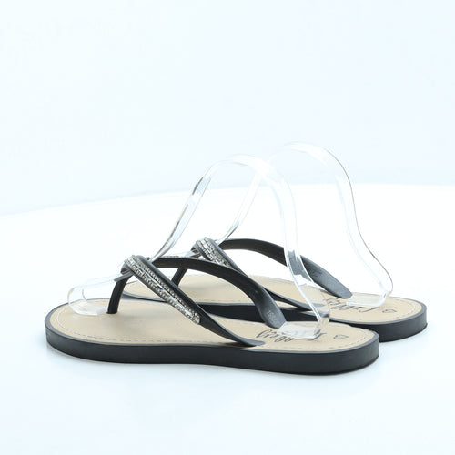 Lilley Womens Black Rubber Thong Sandal UK 7