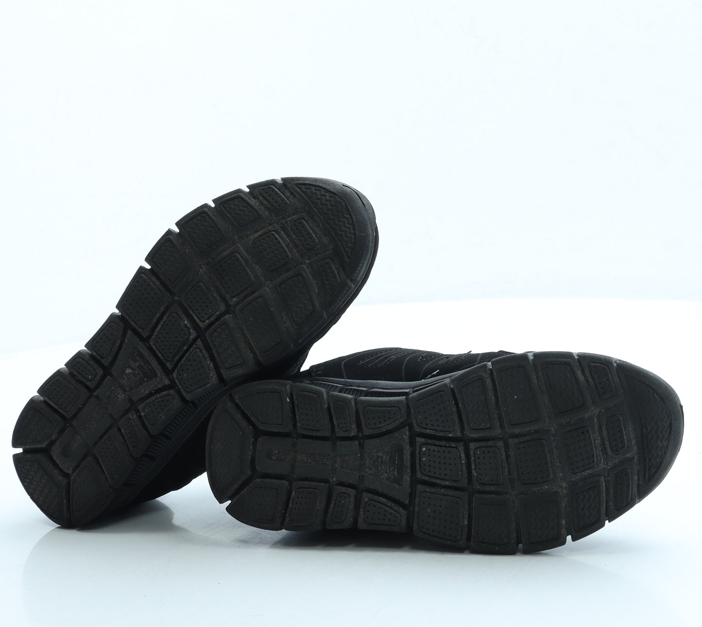 Preworn Boys Black Polyester Trainer UK 1