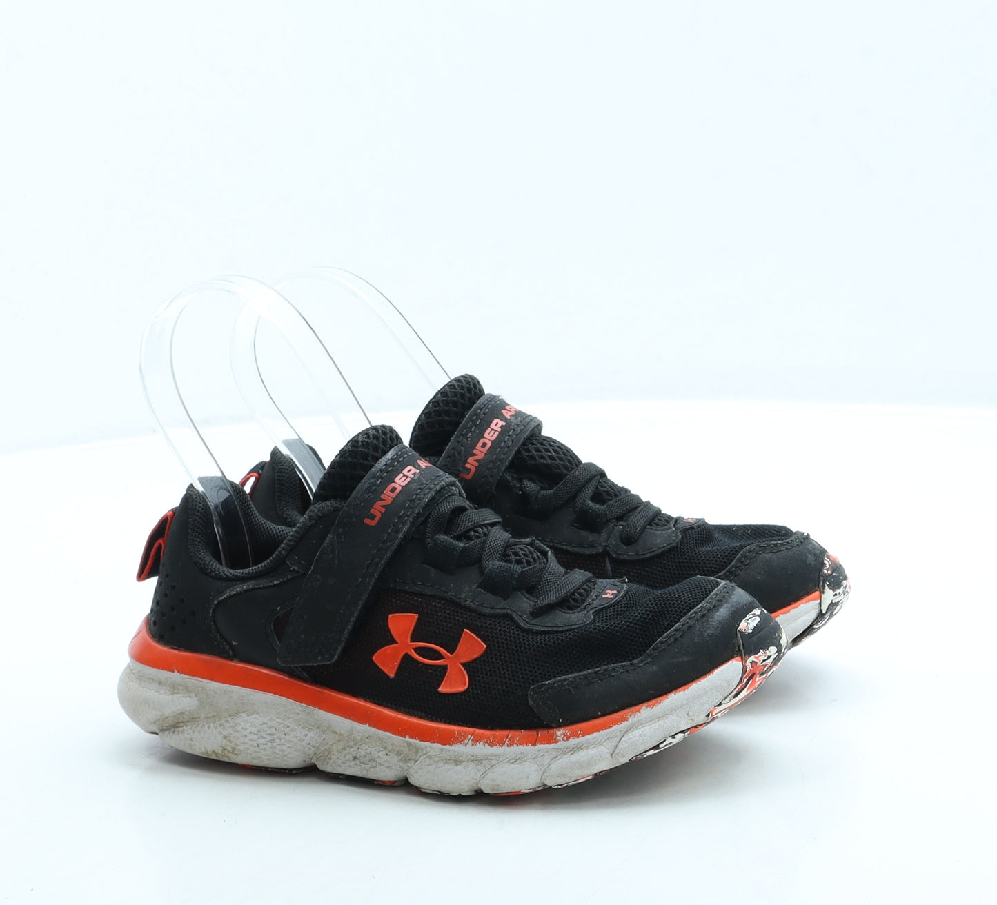 Under armour Boys Black Polyester Trainer UK 12 30
