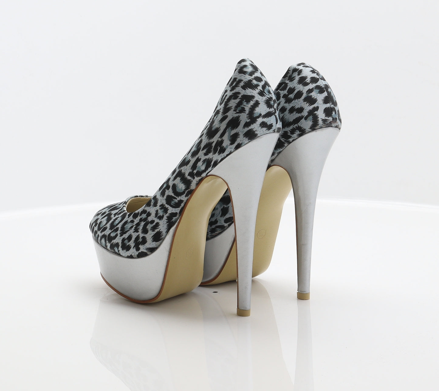 Magnolia Womens Silver Animal Print Polyester Platform Heel UK 5 38 - Leopard print