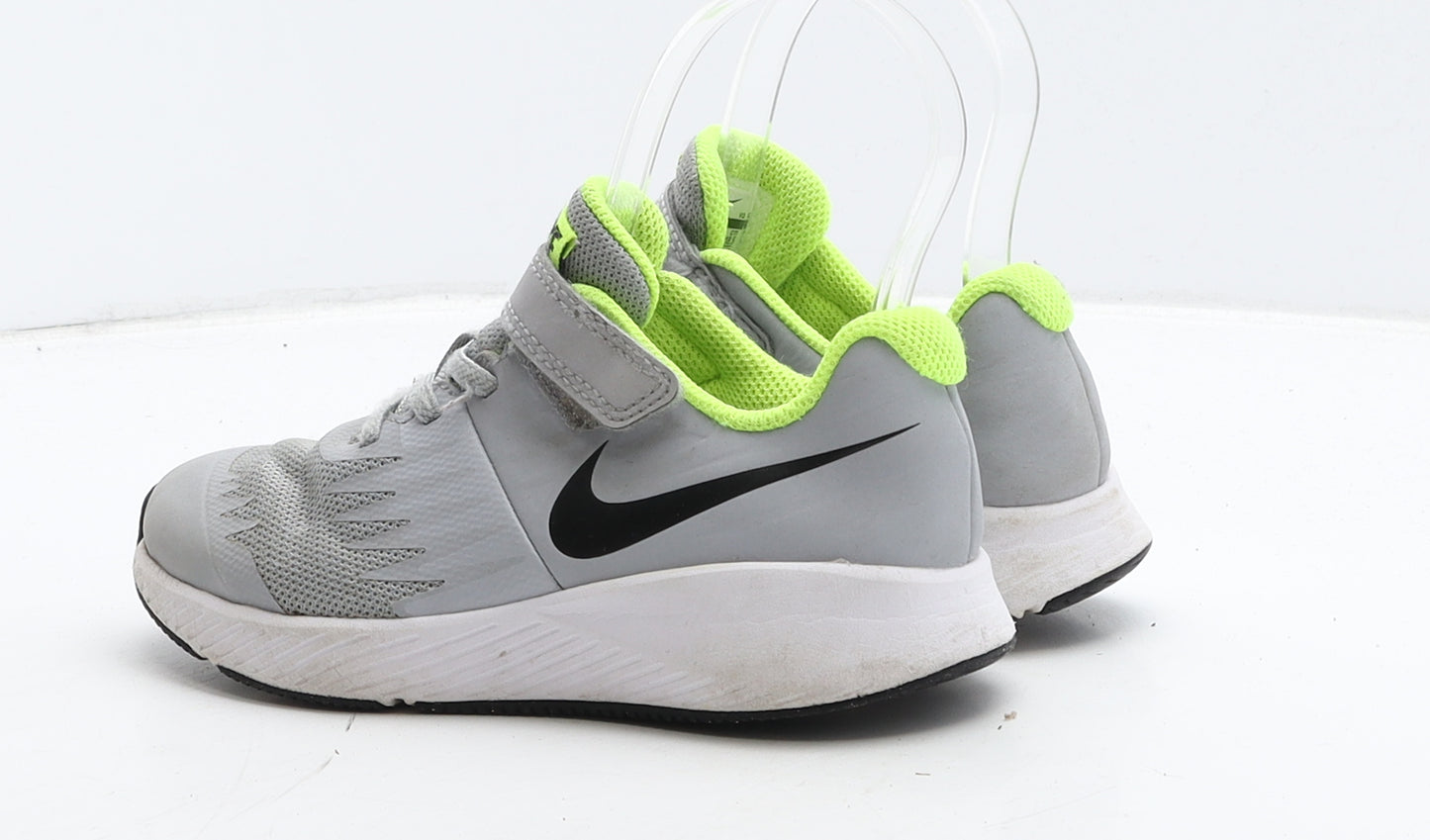 Nike Boys Grey Fabric Trainer UK 12 30