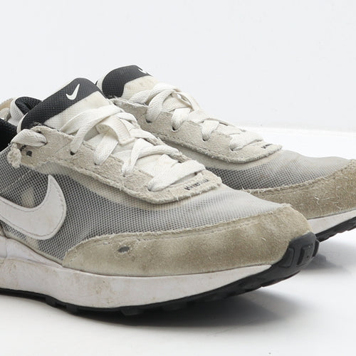 Nike Boys Ivory Synthetic Trainer UK 2 34