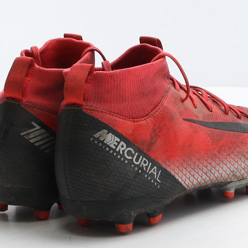 Nike Boys Red Geometric Leather Trainer UK 5 38 - Football boots Mercurial