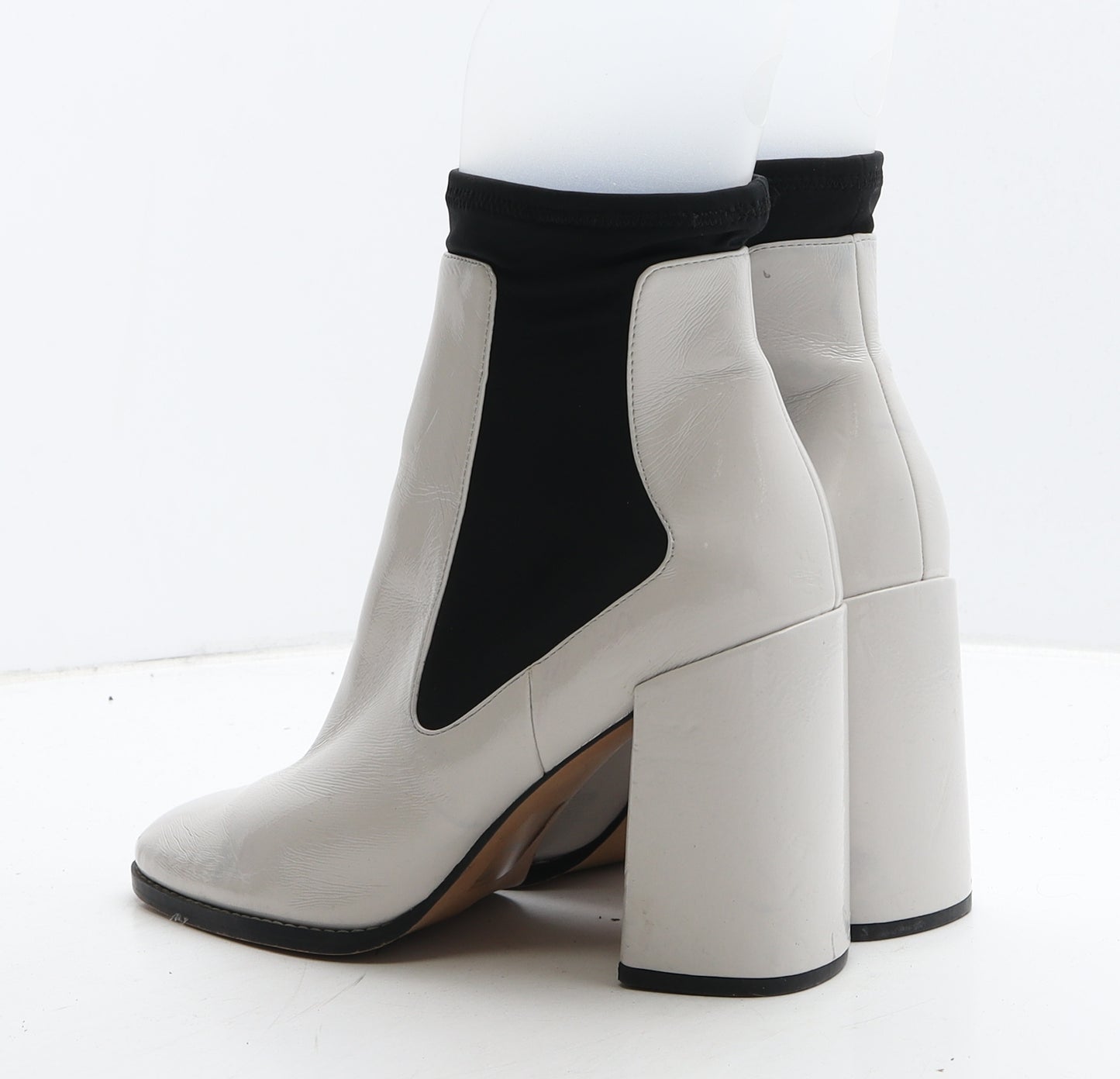 ASOS Womens Ivory Vinyl Chelsea Boot UK 7