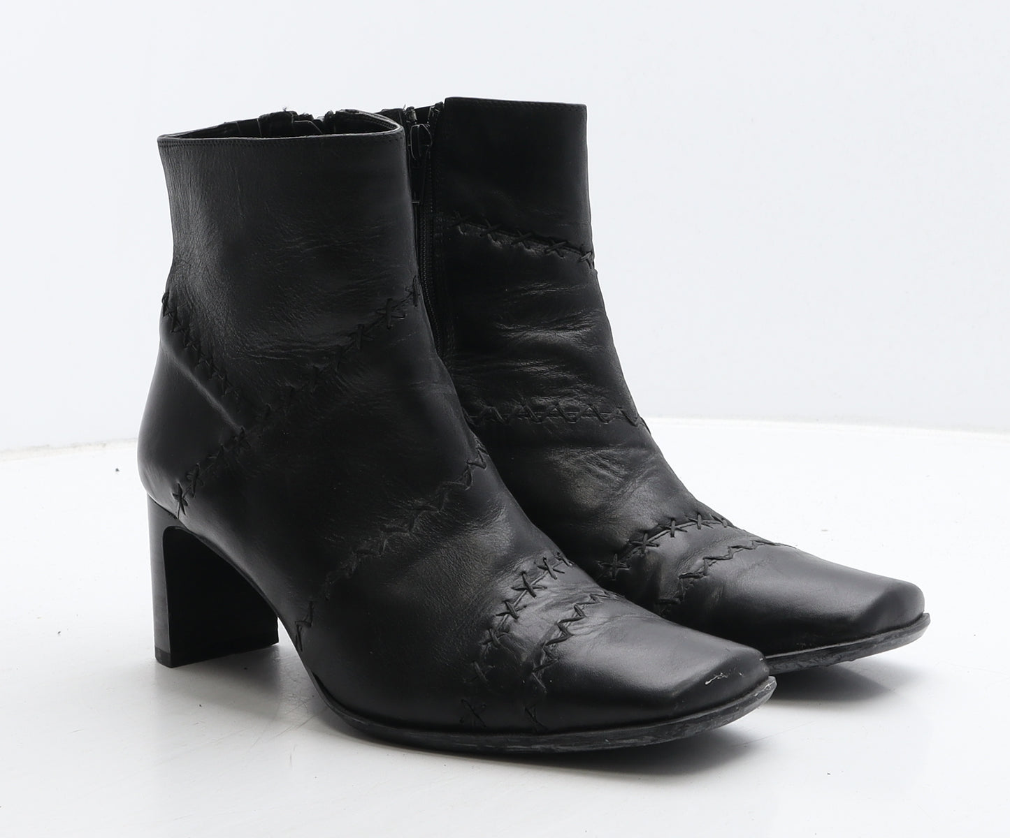 Clarks Womens Black Geometric Leather Bootie Boot UK 5