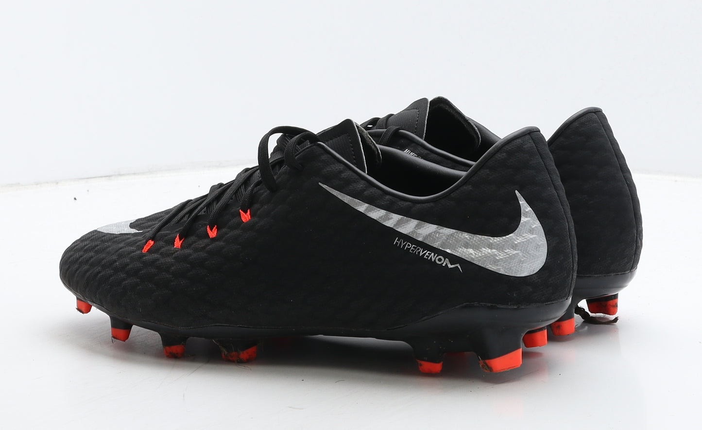 Nike Mens Black Leather Trainer UK 9 44 - Football boots Hyper Venom