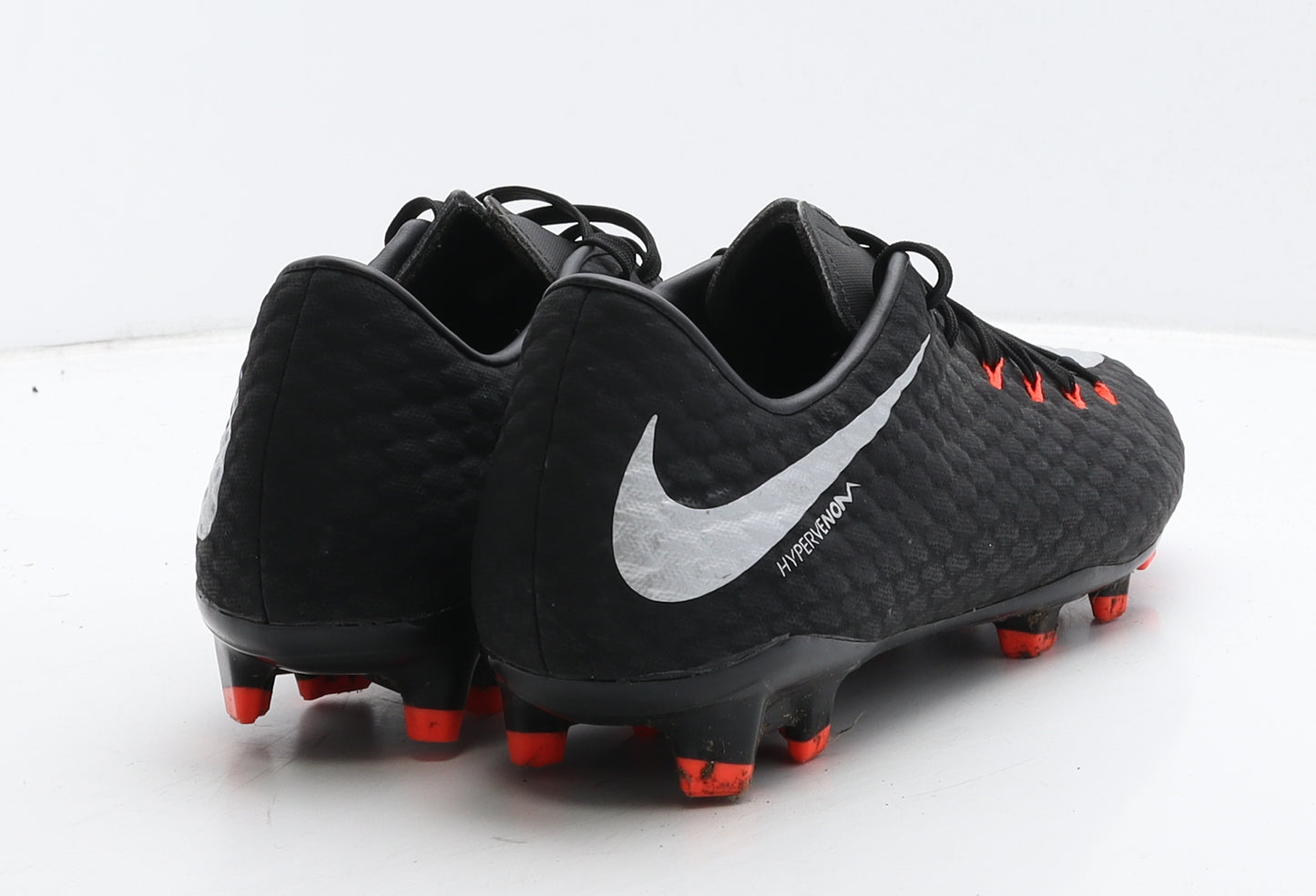 Nike Mens Black Leather Trainer UK 9 44 - Football boots Hyper Venom