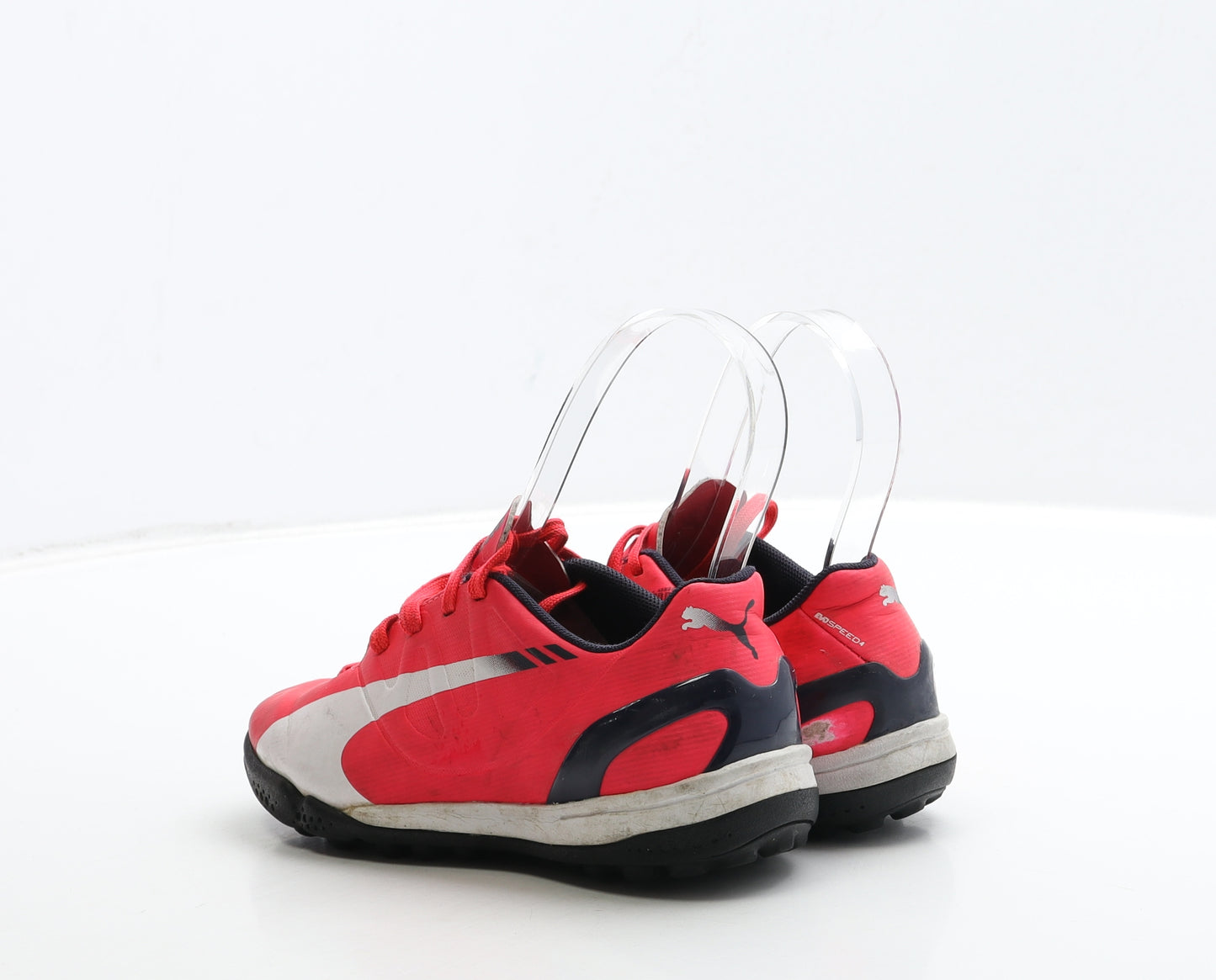 PUMA Boys Pink Leather Trainer UK 12 31 - Astroturf EVO Speed 4