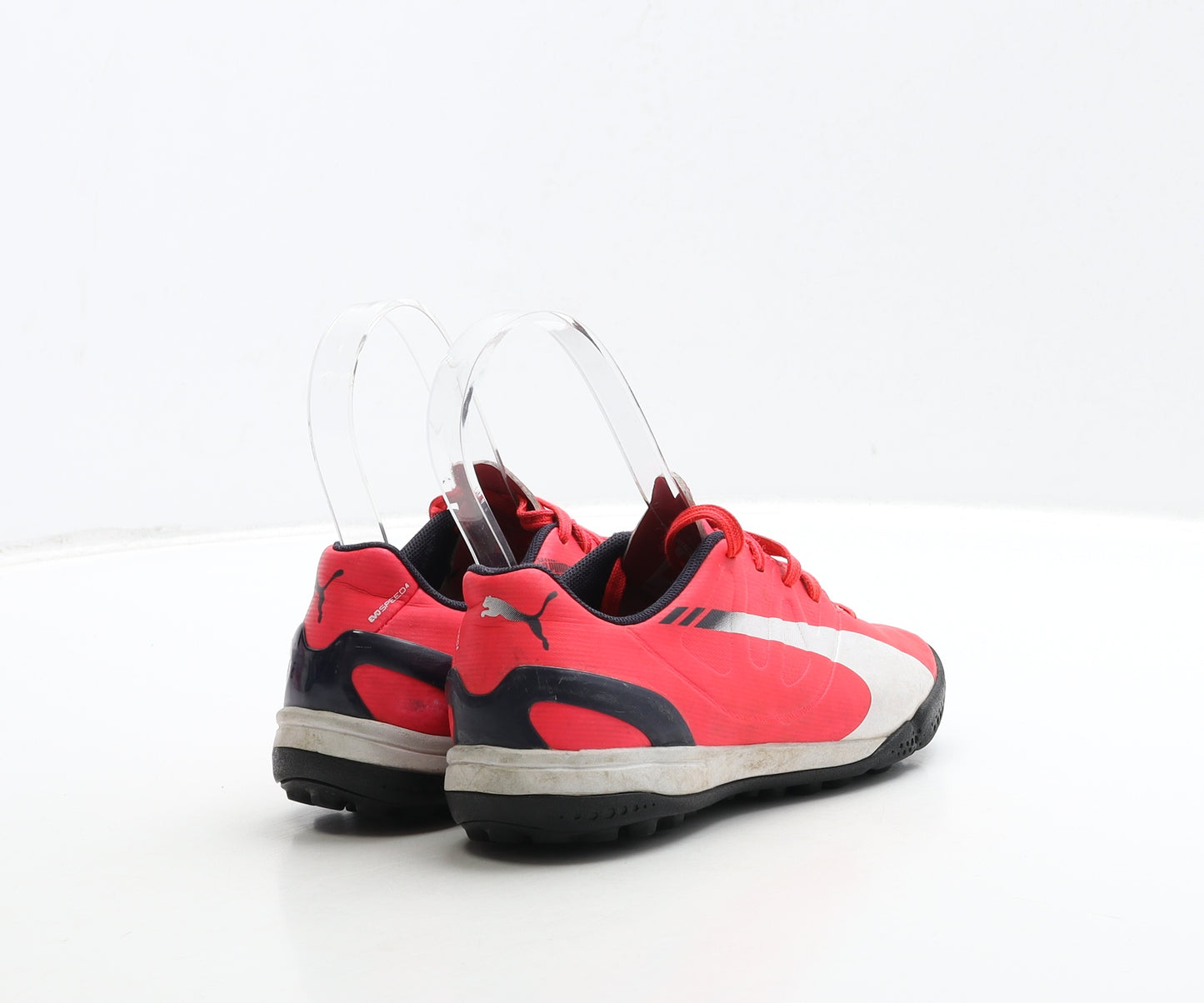 PUMA Boys Pink Leather Trainer UK 12 31 - Astroturf EVO Speed 4