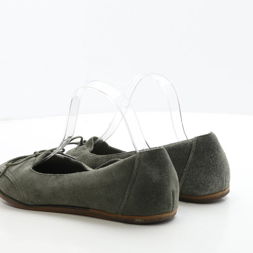 Clarks Womens Green Leather Ballet Flat UK 6