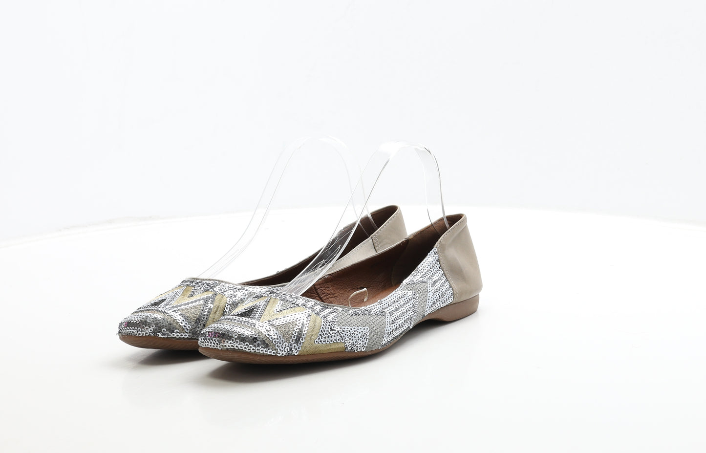 Bellissimo Womens Silver Geometric Leather Ballet Flat UK 7 40