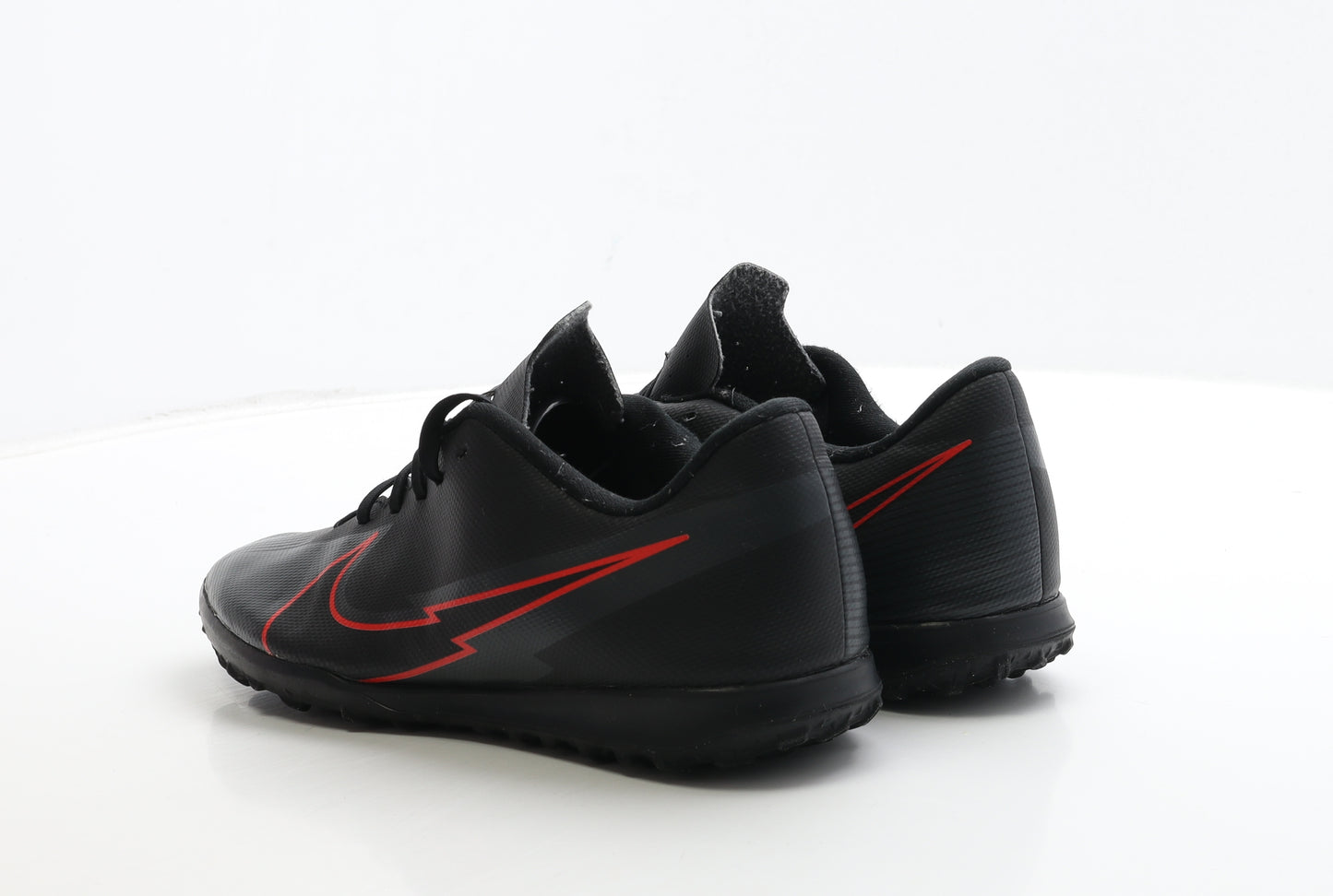 Nike Mens Black Leather Trainer UK 8 42.5 - Astroturf Mercurial