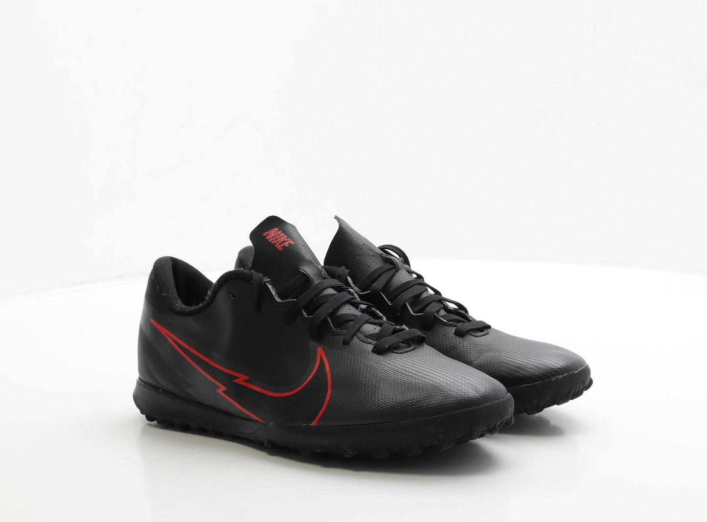 Nike Mens Black Leather Trainer UK 8 42.5 - Astroturf Mercurial