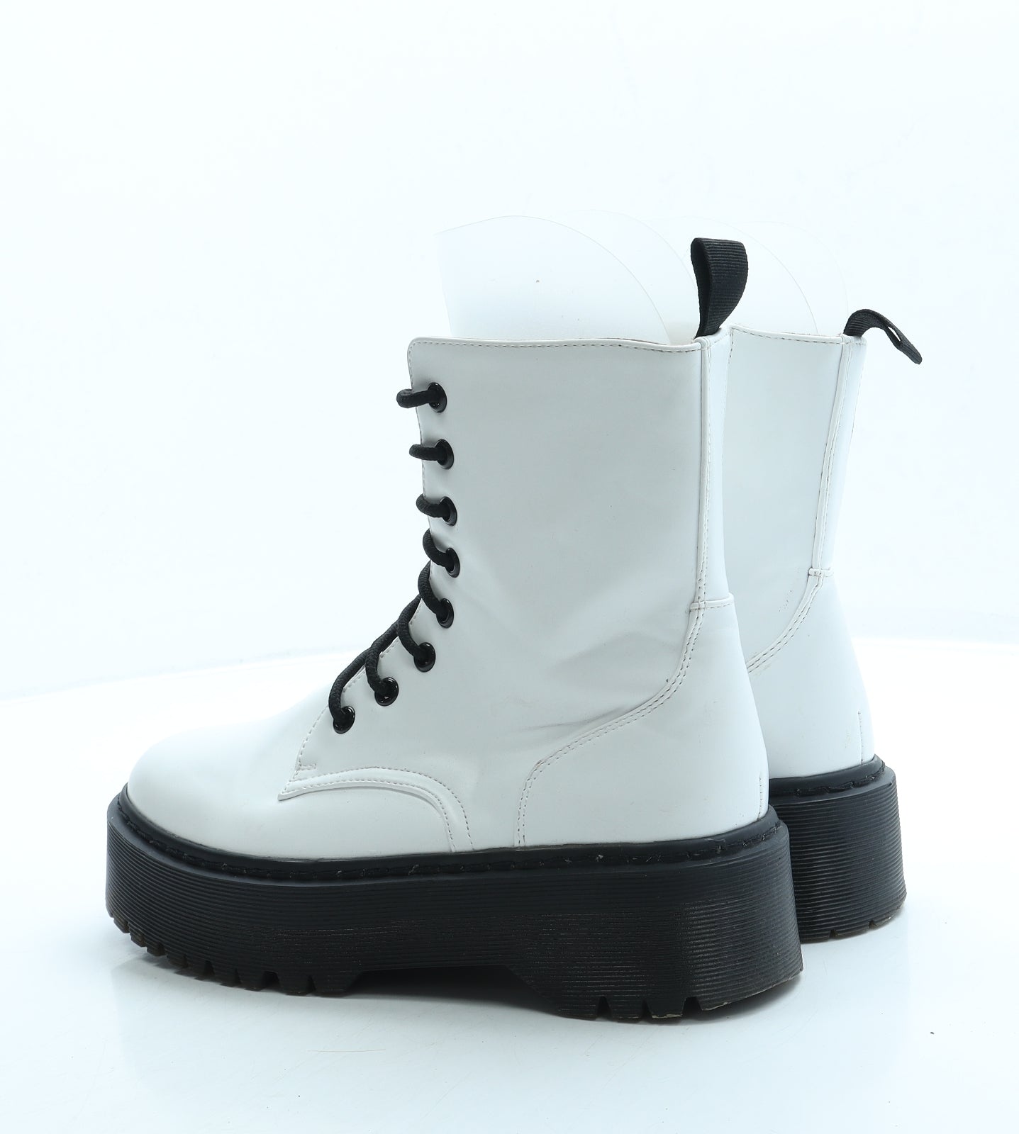 Preworn Womens White Leather Combat Boot UK 5 38