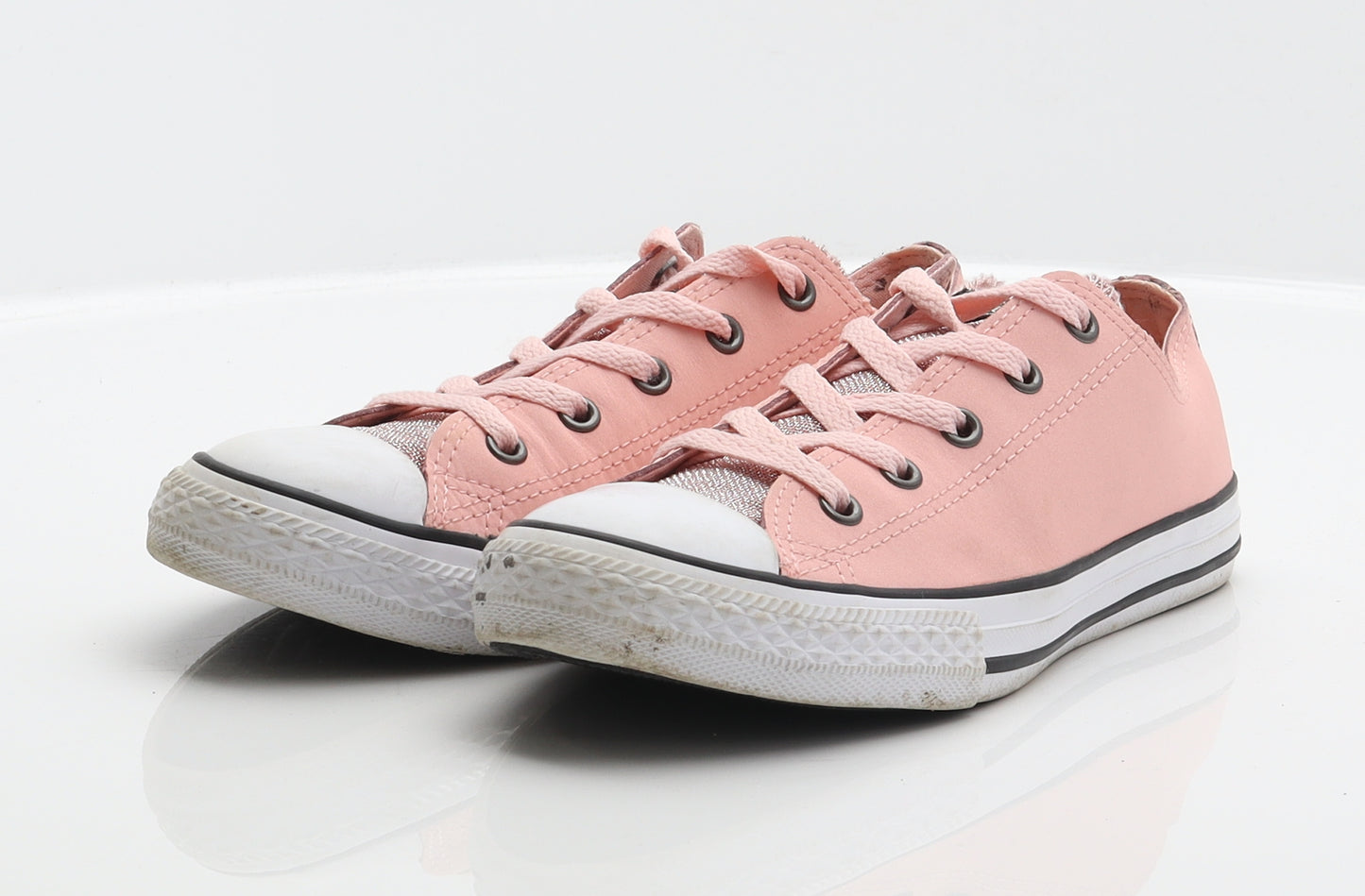 Converse Girls Pink Leather Trainer UK 3 35.5