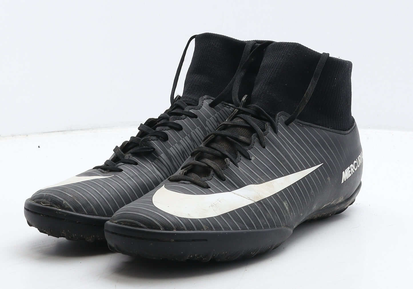Nike Mens Black Geometric Leather Trainer UK 7.5 42 - Astro turf boots Mercurial