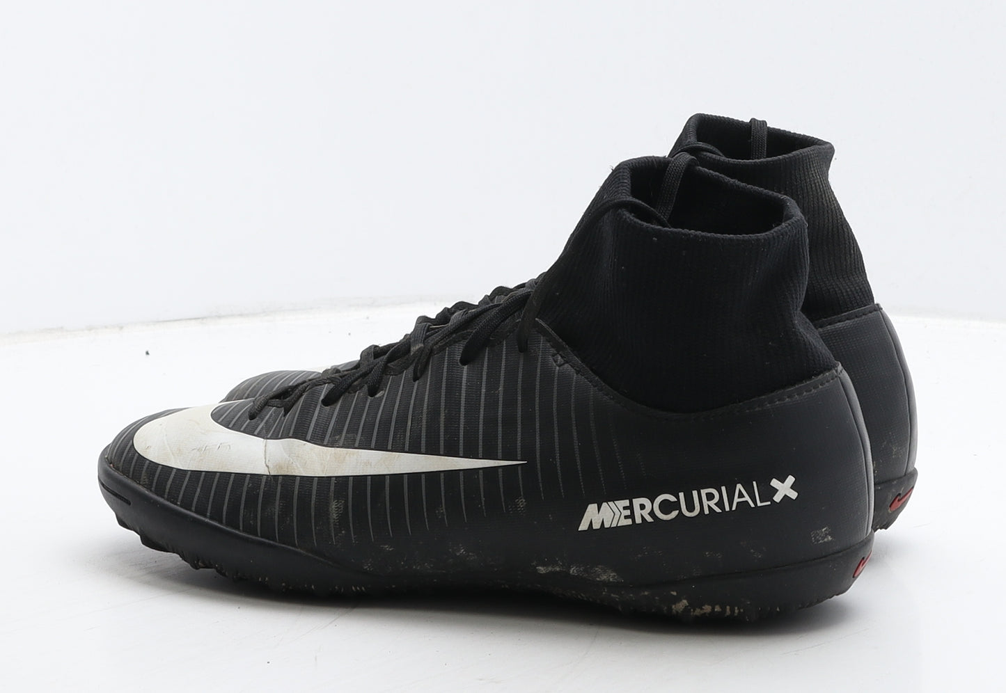Nike Mens Black Geometric Leather Trainer UK 7.5 42 - Astro turf boots Mercurial