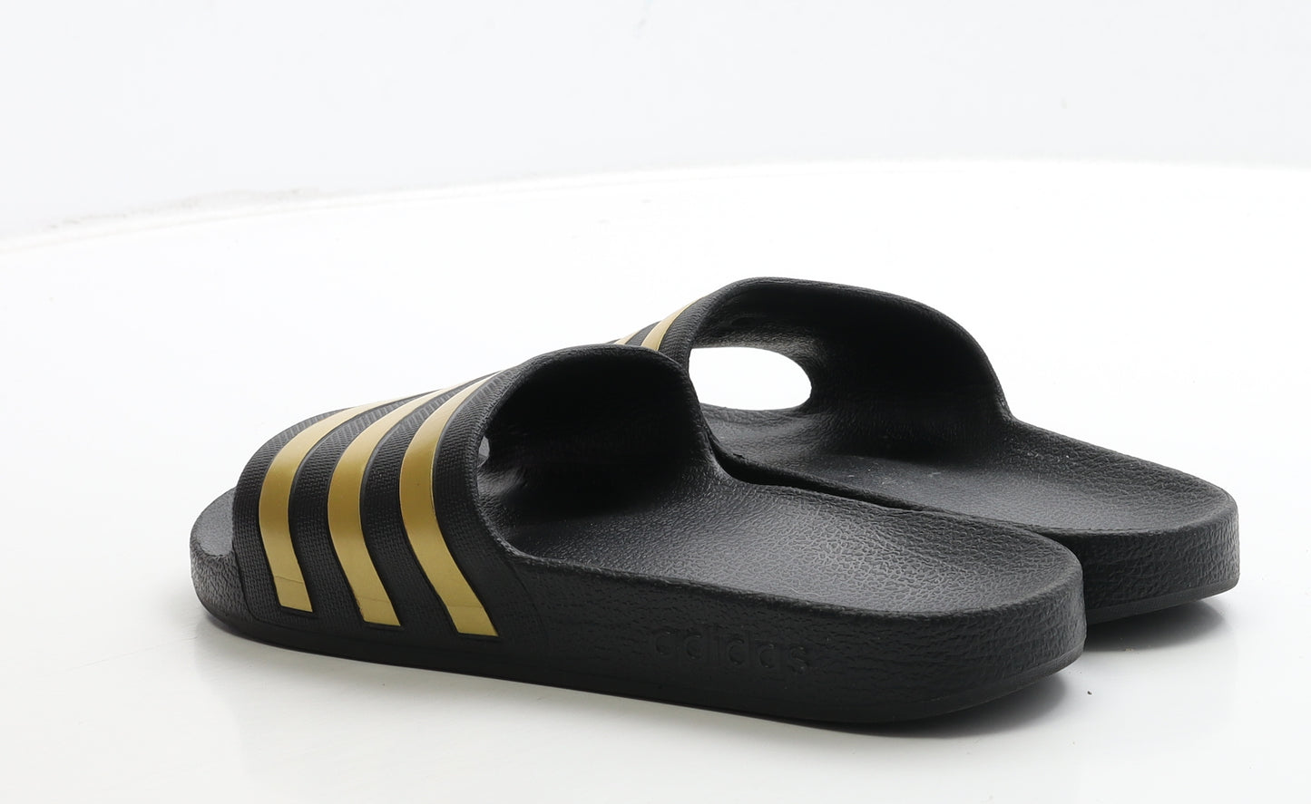 adidas Boys Black Striped Rubber Slider Sandal UK 6 39