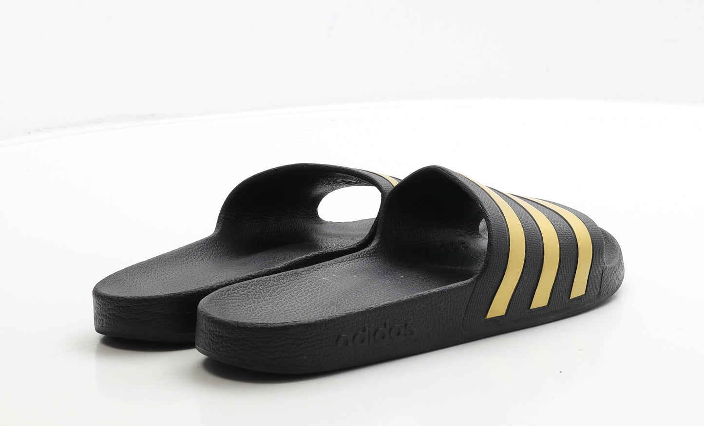 adidas Boys Black Striped Rubber Slider Sandal UK 6 39