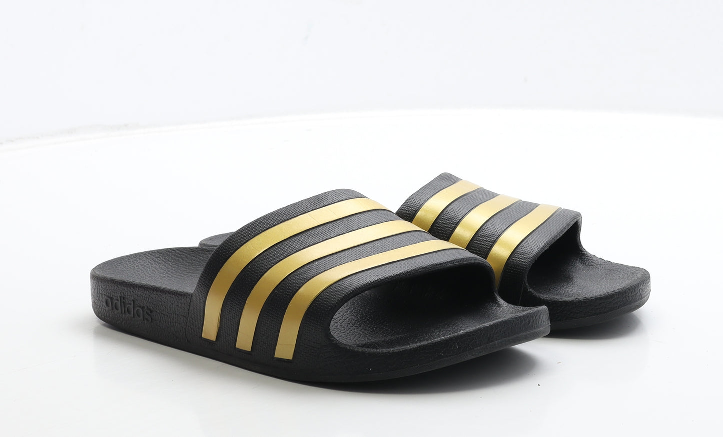 adidas Boys Black Striped Rubber Slider Sandal UK 6 39