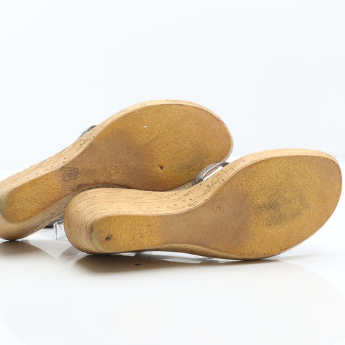 Preworn Womens Silver Leather Court Heel UK 7 40