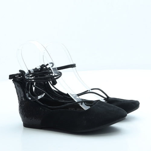 F&F Girls Black Polyester Flat UK 2 34