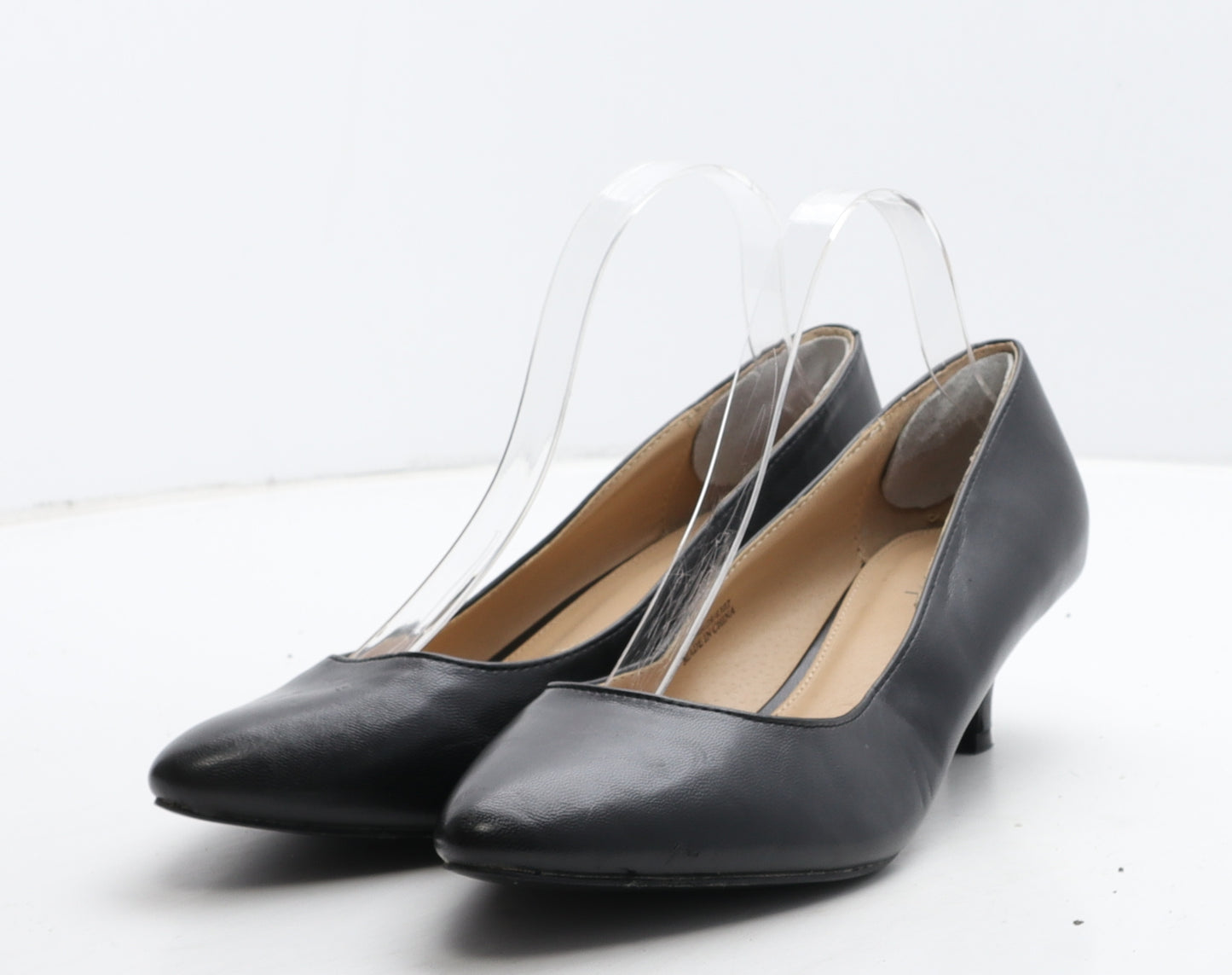 Profile Womens Black Leather Court Heel UK 7