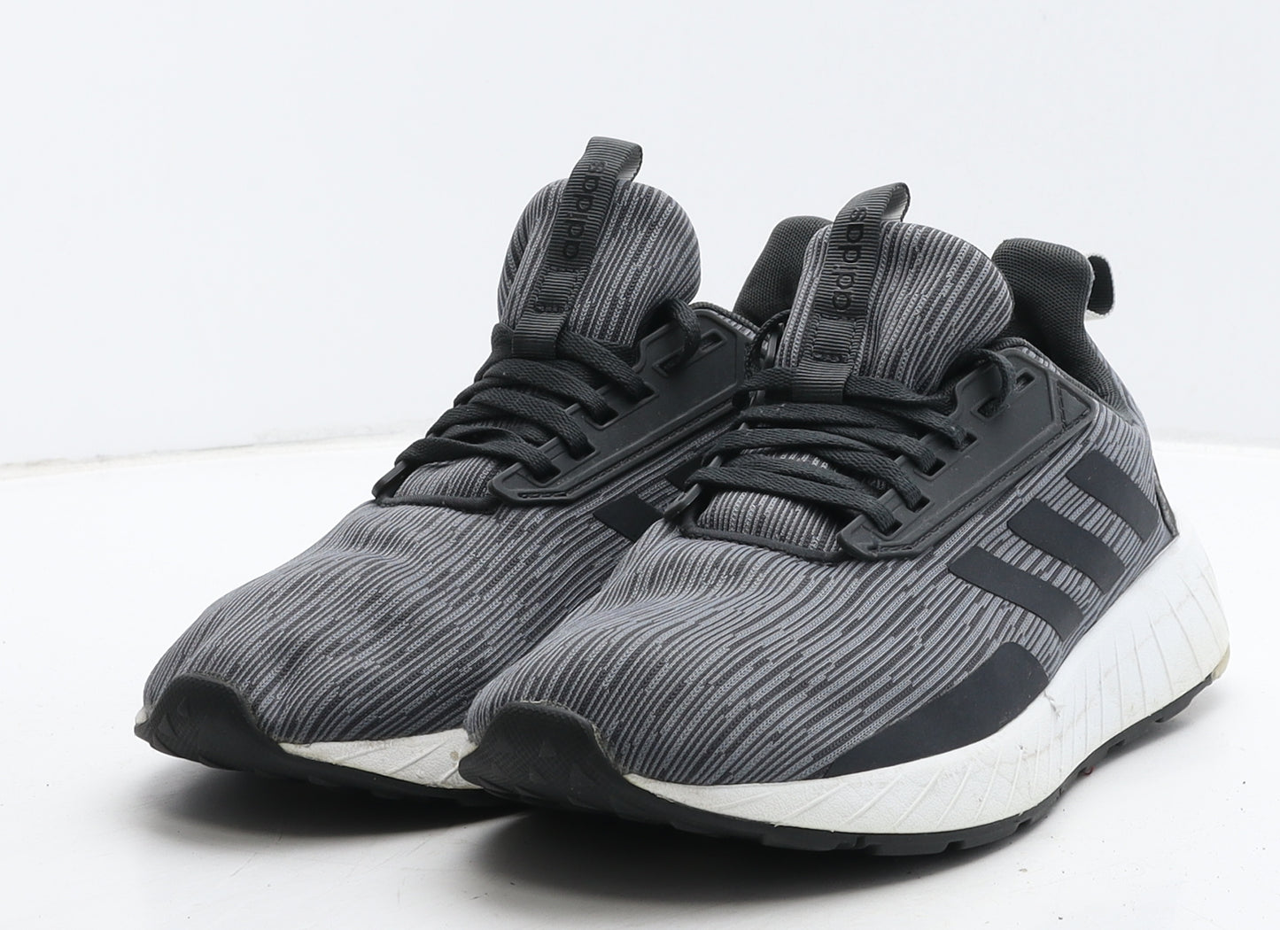 adidas Mens Grey Striped Fabric Trainer UK 8 42 - Foamcloud