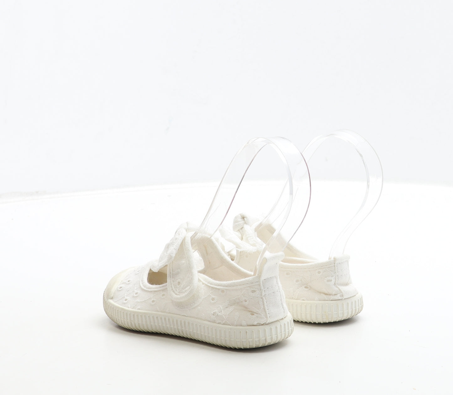 H&M Girls White Geometric Fabric Mary Jane Flat UK 7 24