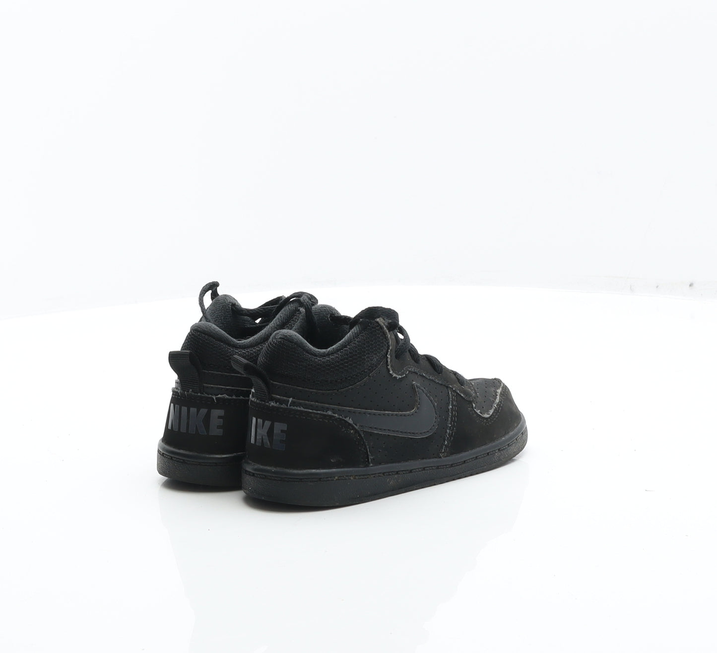 Nike Boys Black Leather Trainer UK 7.5