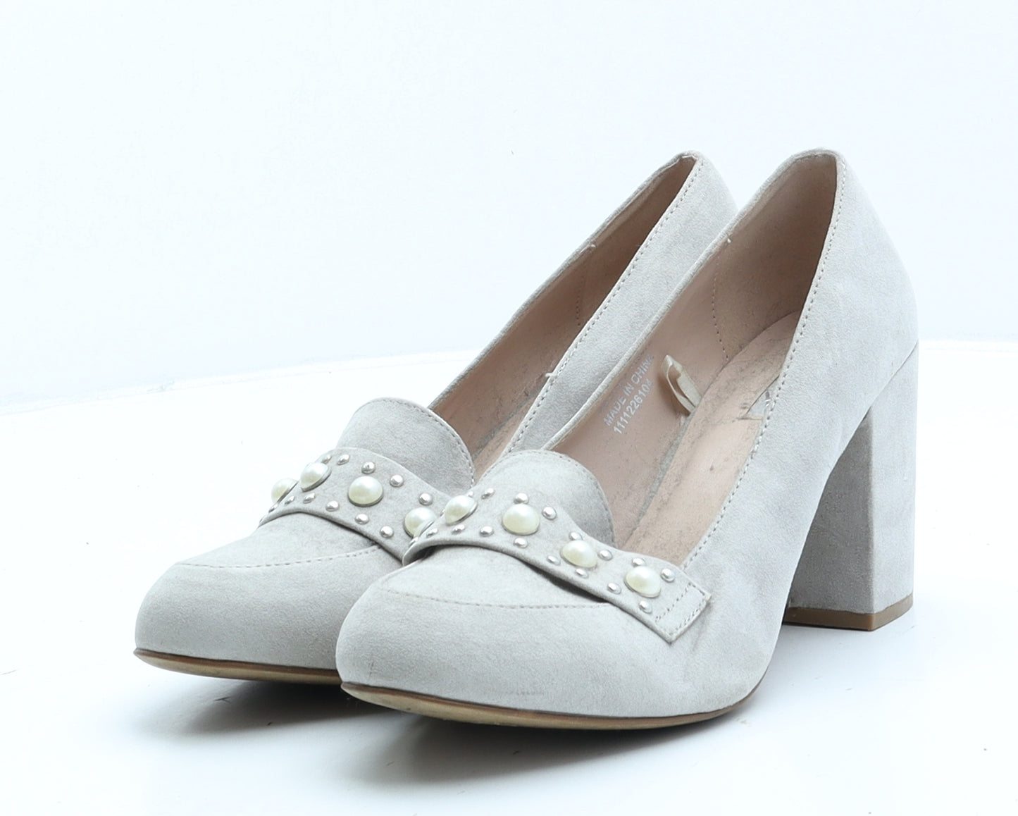 Primark Womens Grey Suede Court Heel UK 6 39