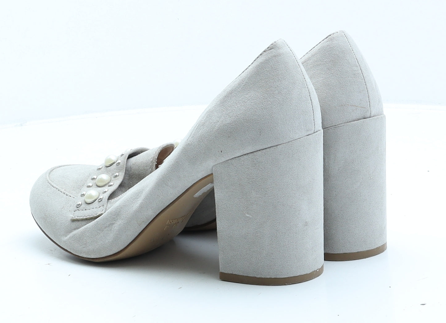 Primark Womens Grey Suede Court Heel UK 6 39