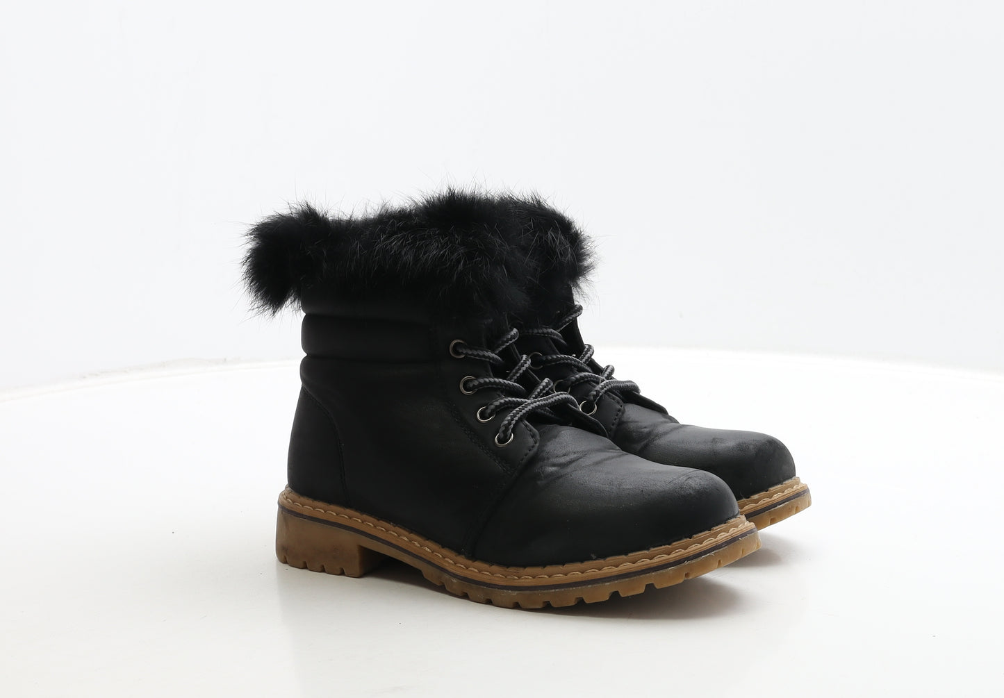 Preworn Girls Black Leather Combat Boot UK 2 34 - Fluffy Detail