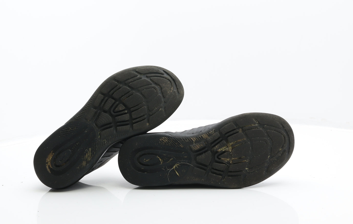 Nike Boys Black Synthetic Trainer UK 4 37