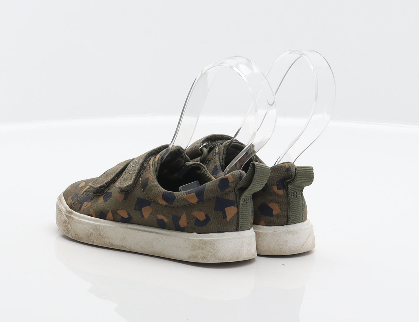 Clarks Boys Green Geometric Fabric Trainer UK 6.5 23